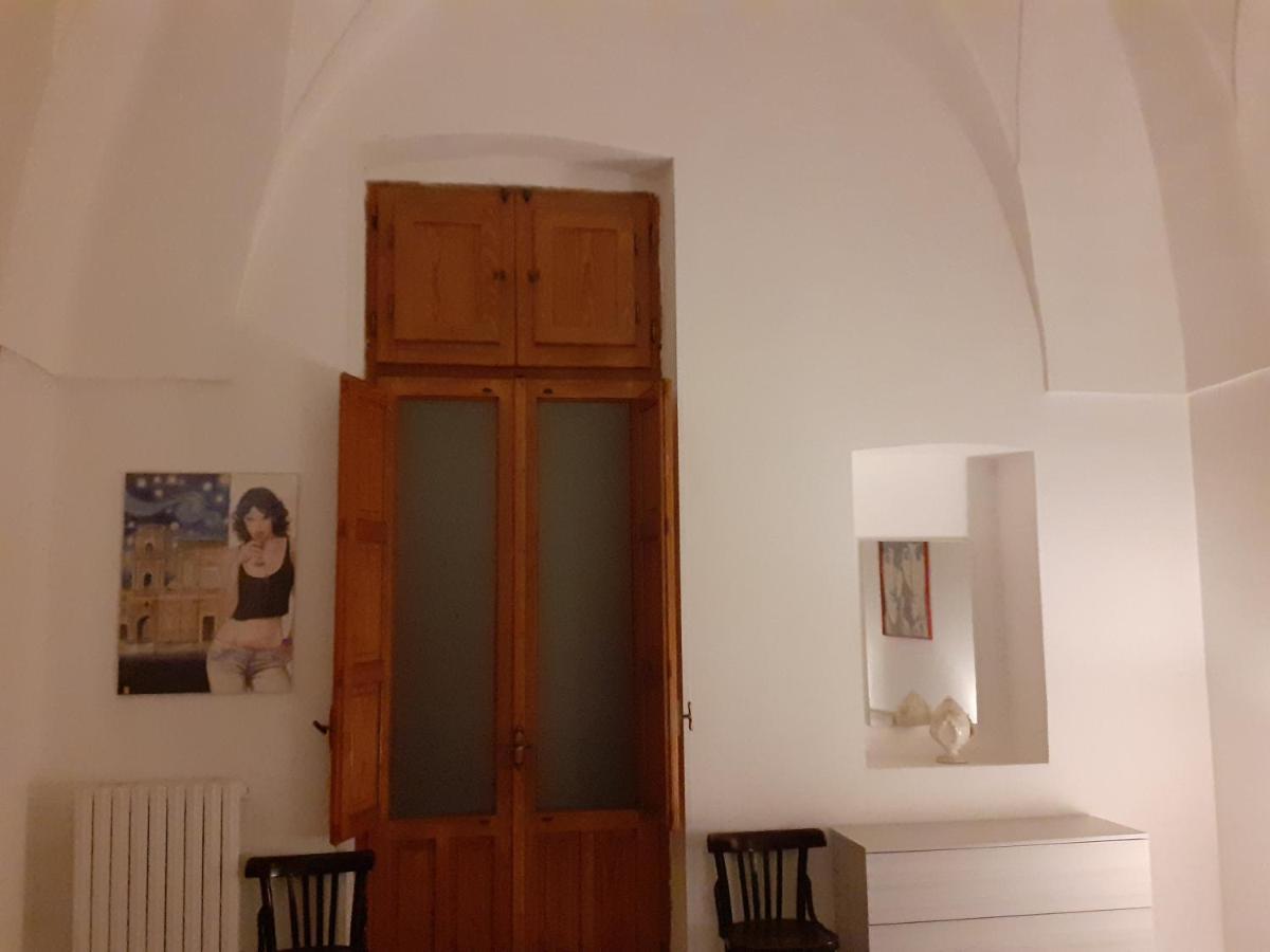 Happy House Salento Apartment Brindisi Eksteriør billede
